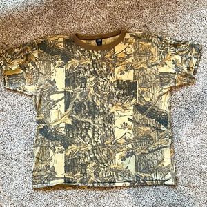 Ace Sportswear T-shirt